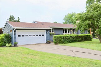 4997 Ledge Ln, Buffalo, NY 14221