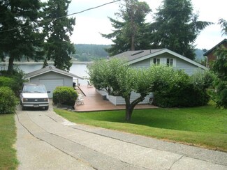 515 E Herron Blvd Kpn, Lakebay, WA 98349