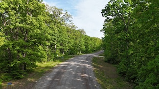 15056 Wild Turkey Ln, Moravia, IA 52571