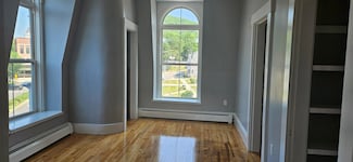 24-26 Central Square, Bristol, NH 03222