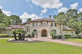 35 Gleannloch Estates Dr, Spring, TX 77379
