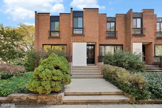 5201 S Kimbark Ave, Chicago, IL 60615