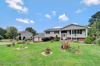 615 Park St, Mayfield, PA 18433