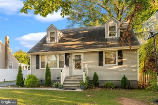 27 Altamawr Ave, Lawrence Township, NJ 08648