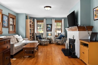113 N Spooner St, Madison, WI 53726