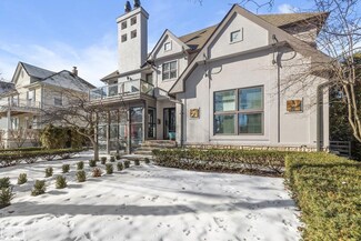 357 E Frank St, Birmingham, MI 48009