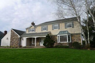 13 Canal Run W, Washington Crossing, PA 18977
