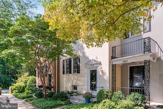 3589 Hamlet Place, Chevy Chase, MD 20815