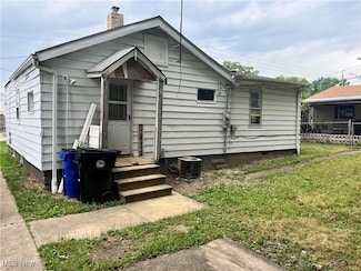 4603 W 58th St, Cleveland, OH 44144