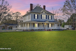 710 S Caroline St, Rockingham, NC 28379