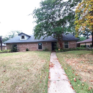 3108 Crestridge Dr, Texarkana, TX 75503