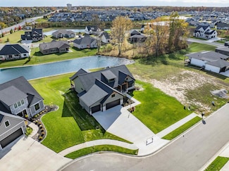 670 Gatcombe Run, Fort Wayne, IN 46845