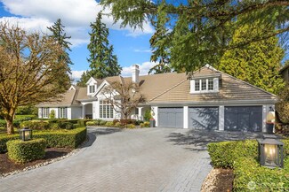 10128 SE 16th Place, Bellevue, WA 98004