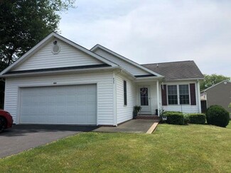 425 S Jackson Ave, Waynesboro, VA 22980