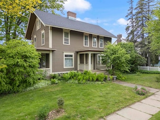 300 S Vine Ave, Marshfield, WI 54449