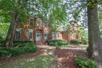117 Derbyshire Rd, Starkville, MS 39759