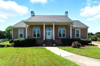 2860 Chardonnay Ln, Cumming, GA 30041