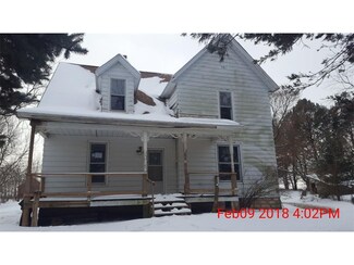 854 175th St, Mechanicsville, IA 52306