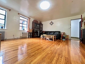 215-19 48th Ave Unit 3C, Bayside, NY 11364