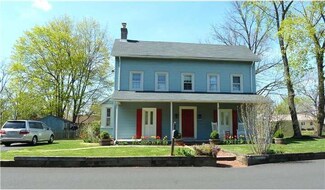 2640 Woodland Rd, Abington, PA 19001
