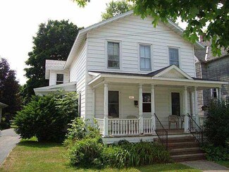 5991 New Hartford St, Wolcott, NY 14590