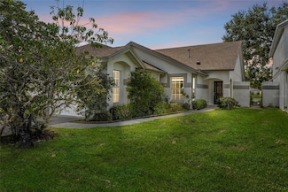 5673 Parkview Lake Dr, Orlando, FL 32821