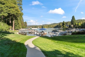 27409 N Bay Rd, Lake Arrowhead, CA 92352
