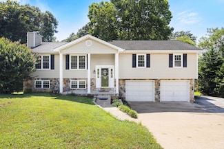 8410 Smoketree Cir, Ooltewah, TN 37363