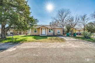 101 W 31st St, San Angelo, TX 76903
