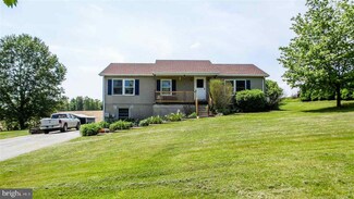 10590 Enfield Rd, Felton, PA 17322