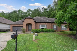 5258 Cottage Cir, Birmingham, AL 35226