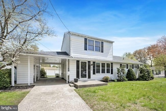 18 Oak Landing Rd, Lumberton, NJ 08048