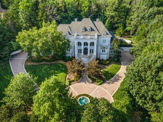 22 Bancroft Place, Nashville, TN 37215