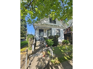 4535 NE Cleveland Ave, Portland, OR 97211