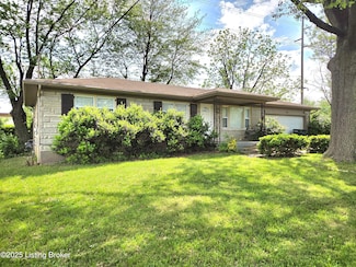 2812 Wingfield Ln, Louisville, KY 40210