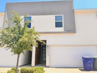 9913 Kaspar Dr, Laredo, TX 78045