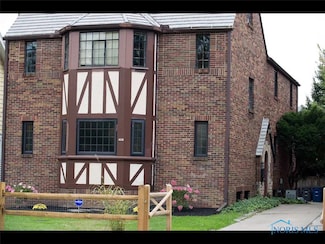 1317 Laclede Rd, Toledo, OH 43612