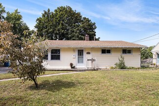 4106 Rivington St, Kalamazoo, MI 49008