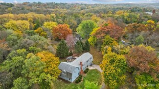 33W691 Fountain Valley Rd, Dundee, IL 60118