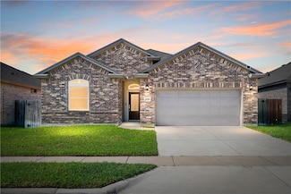 1016 Pasadena St, Portland, TX 78374