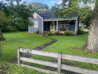 7043 Kentucky 122, Drift, KY 41619