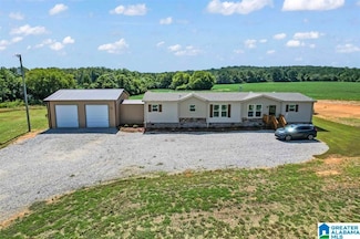 310 Brooks Lake Rd, Lincoln, AL 35096