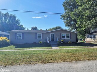 303 N Elm St, New Sharon, IA 50207
