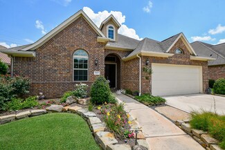 5807 Caper Shores Ln, Sugar Land, TX 77479