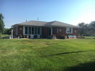 6988 W State Road 114, Silver Lake, IN 46982