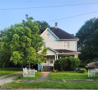 153 W Warren Ave, Youngstown, OH 44507