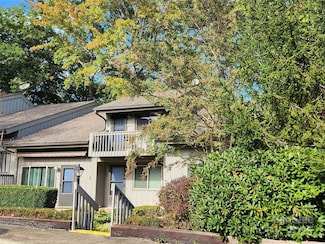 126 Hillside Ct Unit 1103, Lake Lure, NC 28746