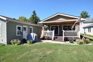 9932 N Lincoln Rd, Syracuse, IN 46567