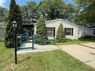 1640 Edgewood Dr, Erie, PA 16509