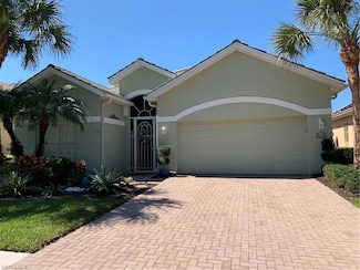3531 Grand Cypress Dr, Naples, FL 34119